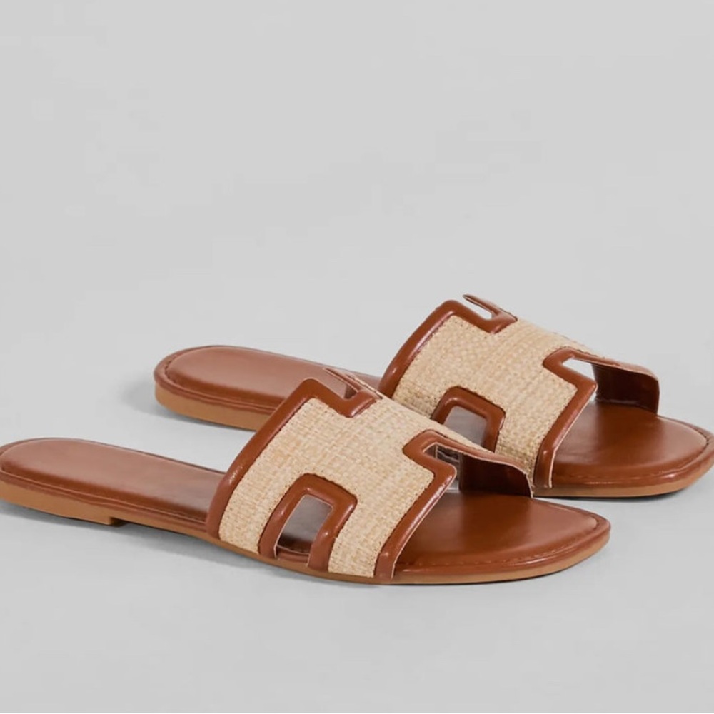 NIB Chestnut With Raffia H Band Detail Sandals, 7.5 - Picture 2 of 4
